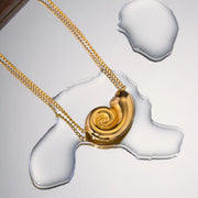 Shape Pendant Necklace